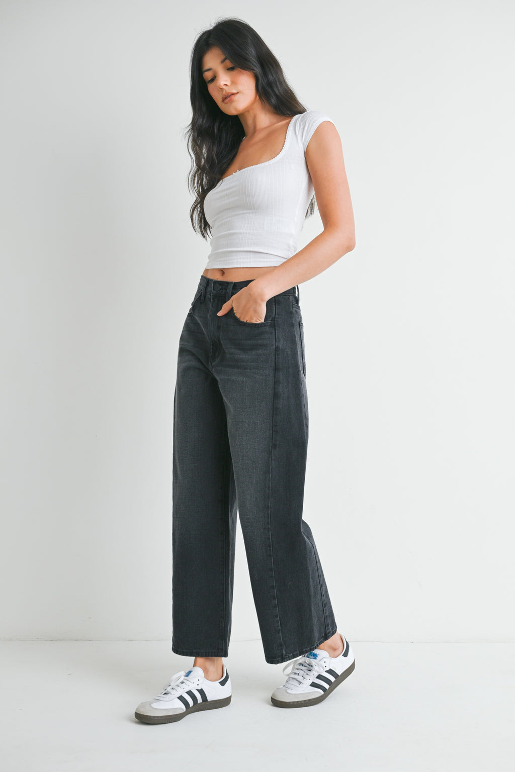 High Rise Barrel Jeans Black