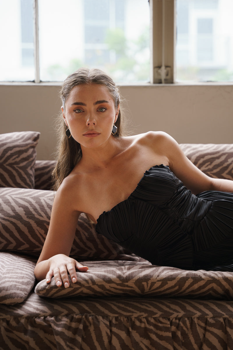 Sleeveless Pleated Satin Top And High Waist Maxi Skirt Set Black